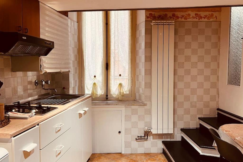Mini Accommodation In Sanremo Liguria Luaran gambar