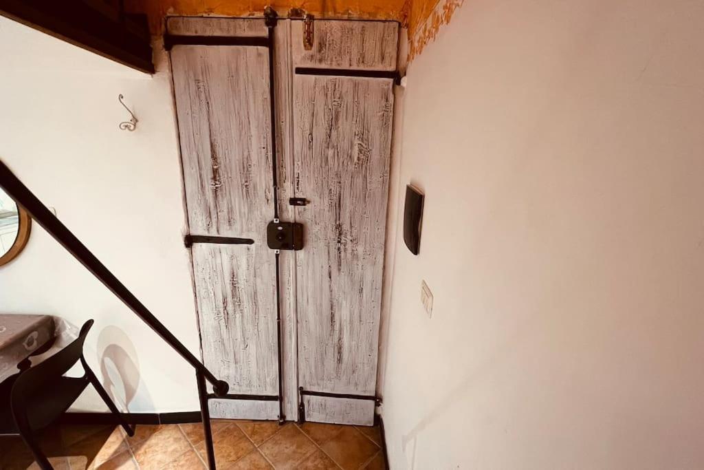 Mini Accommodation In Sanremo Liguria Luaran gambar