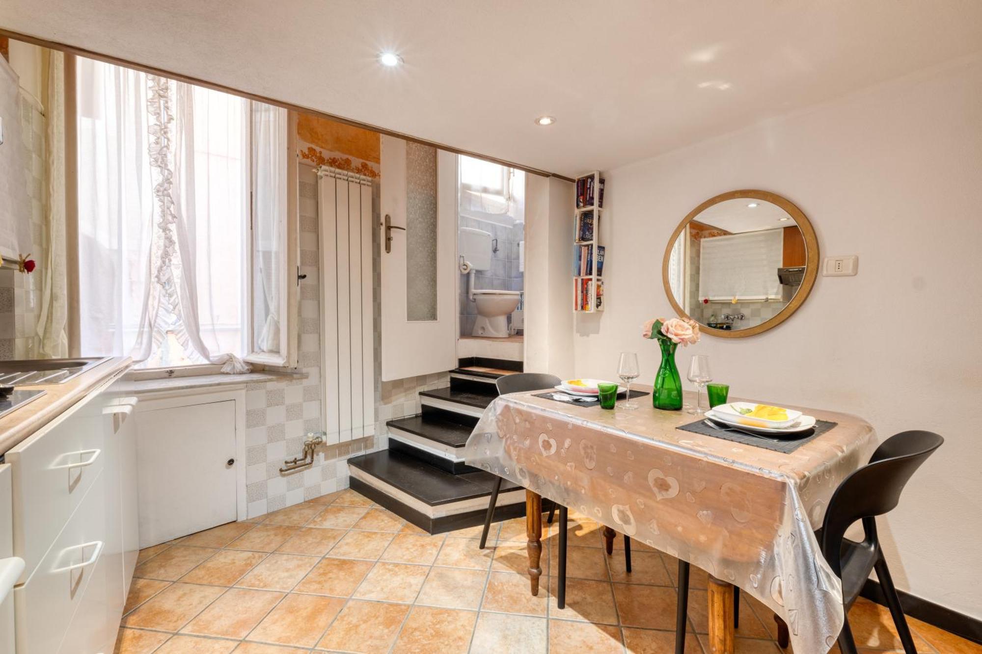 Mini Accommodation In Sanremo Liguria Luaran gambar