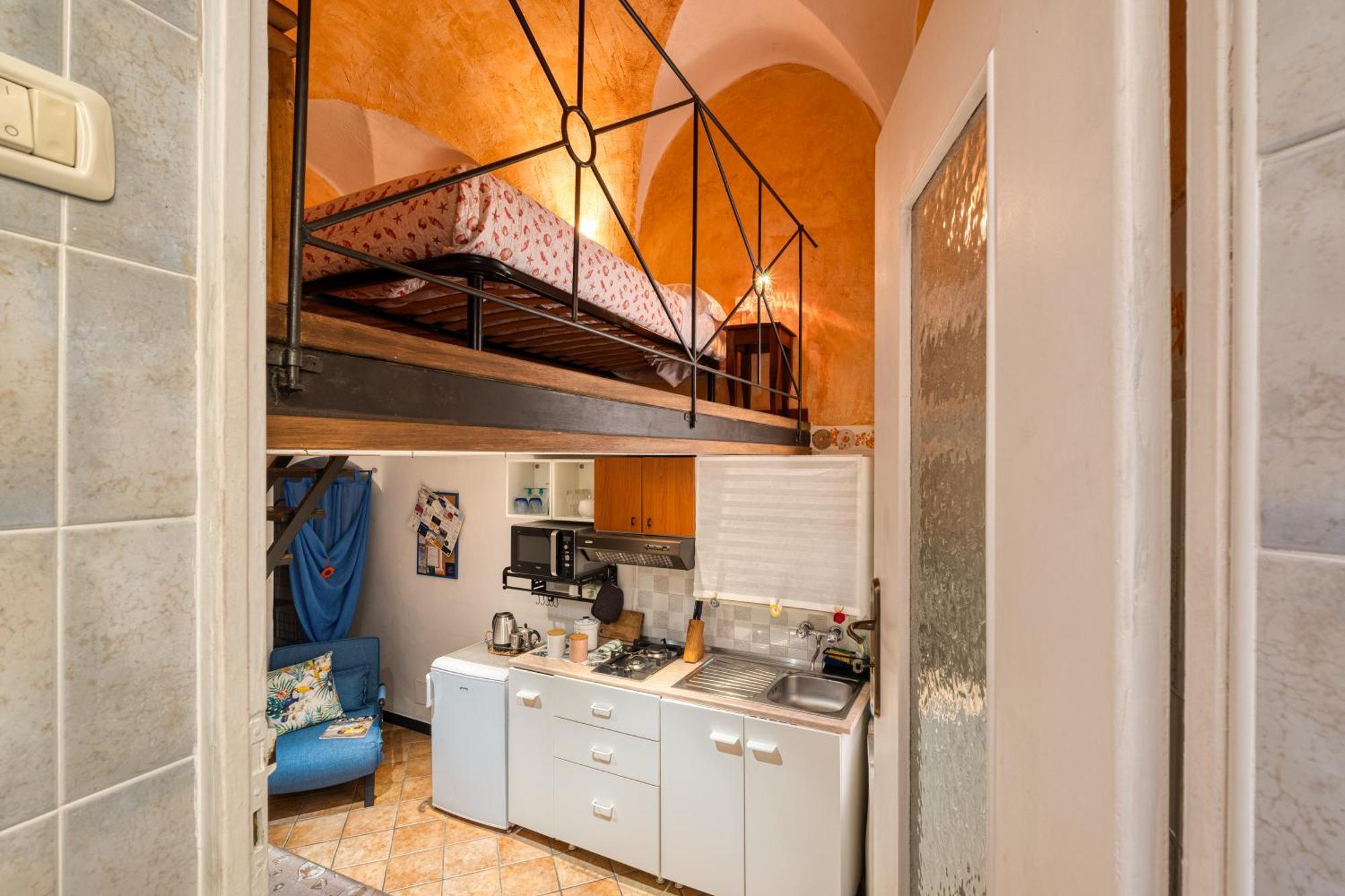 Mini Accommodation In Sanremo Liguria Luaran gambar