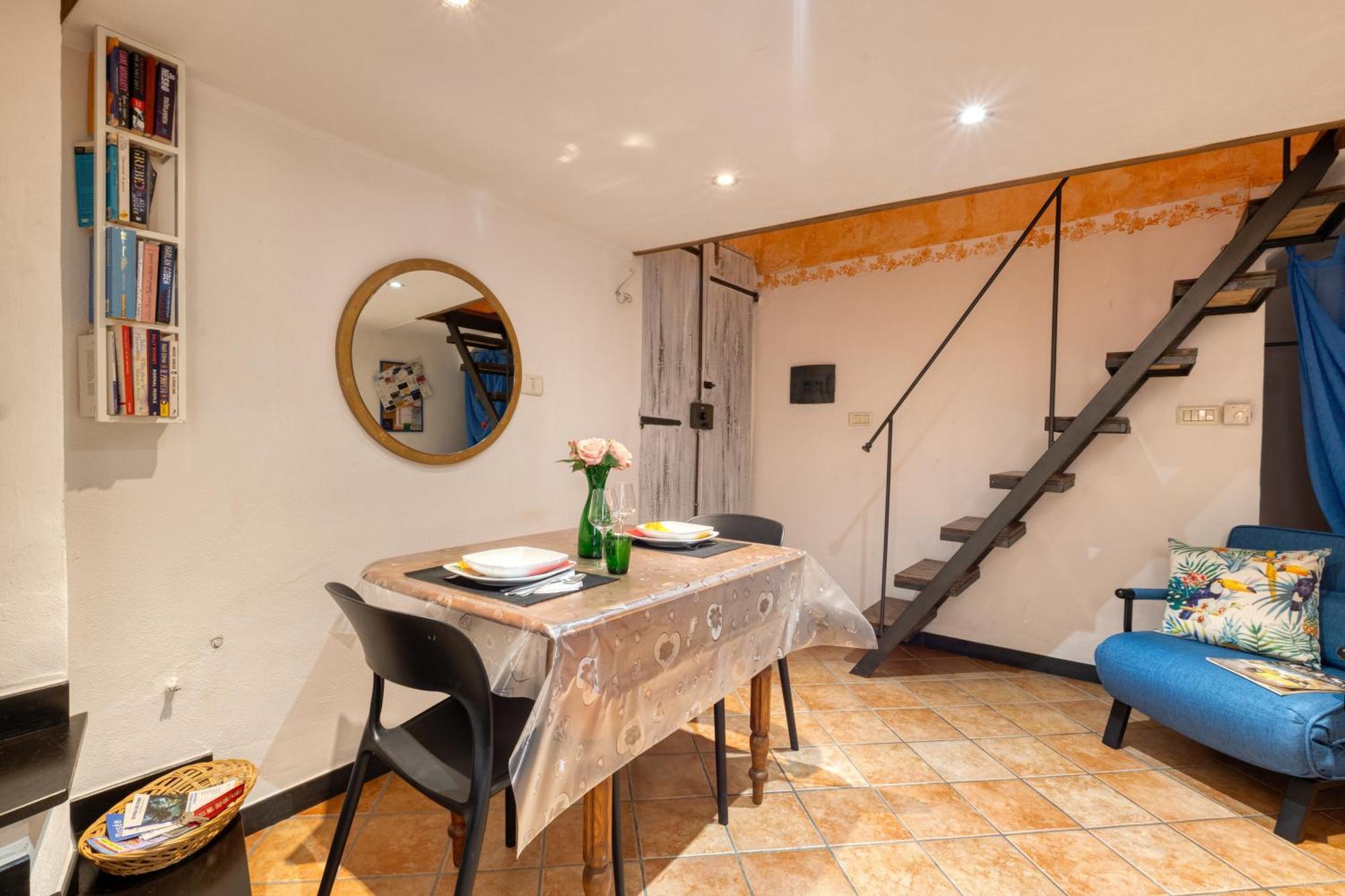 Mini Accommodation In Sanremo Liguria Luaran gambar